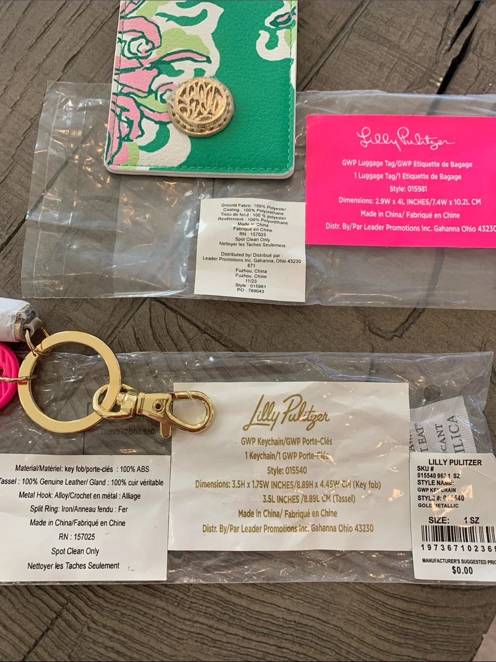 Lilly Pulitzer Green Floral Luggage Tag & Pink Key Fob Set